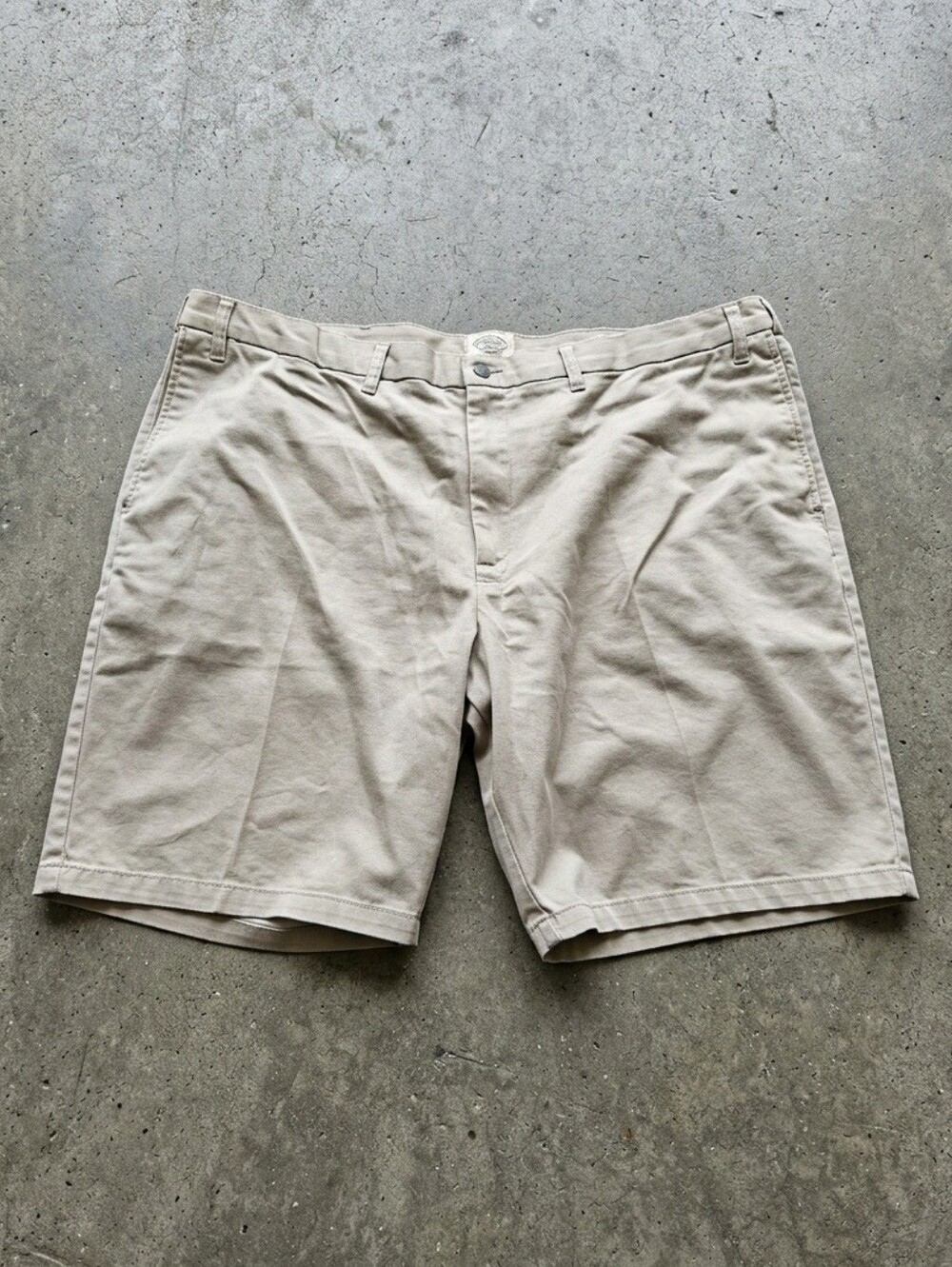 St. John's Bay Beige Flat-Front Men's Shorts Size 48 Big
